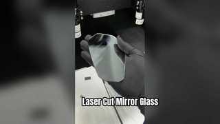 Cắt laser 2 đầu kính chiếu hậu ô tô 2mm